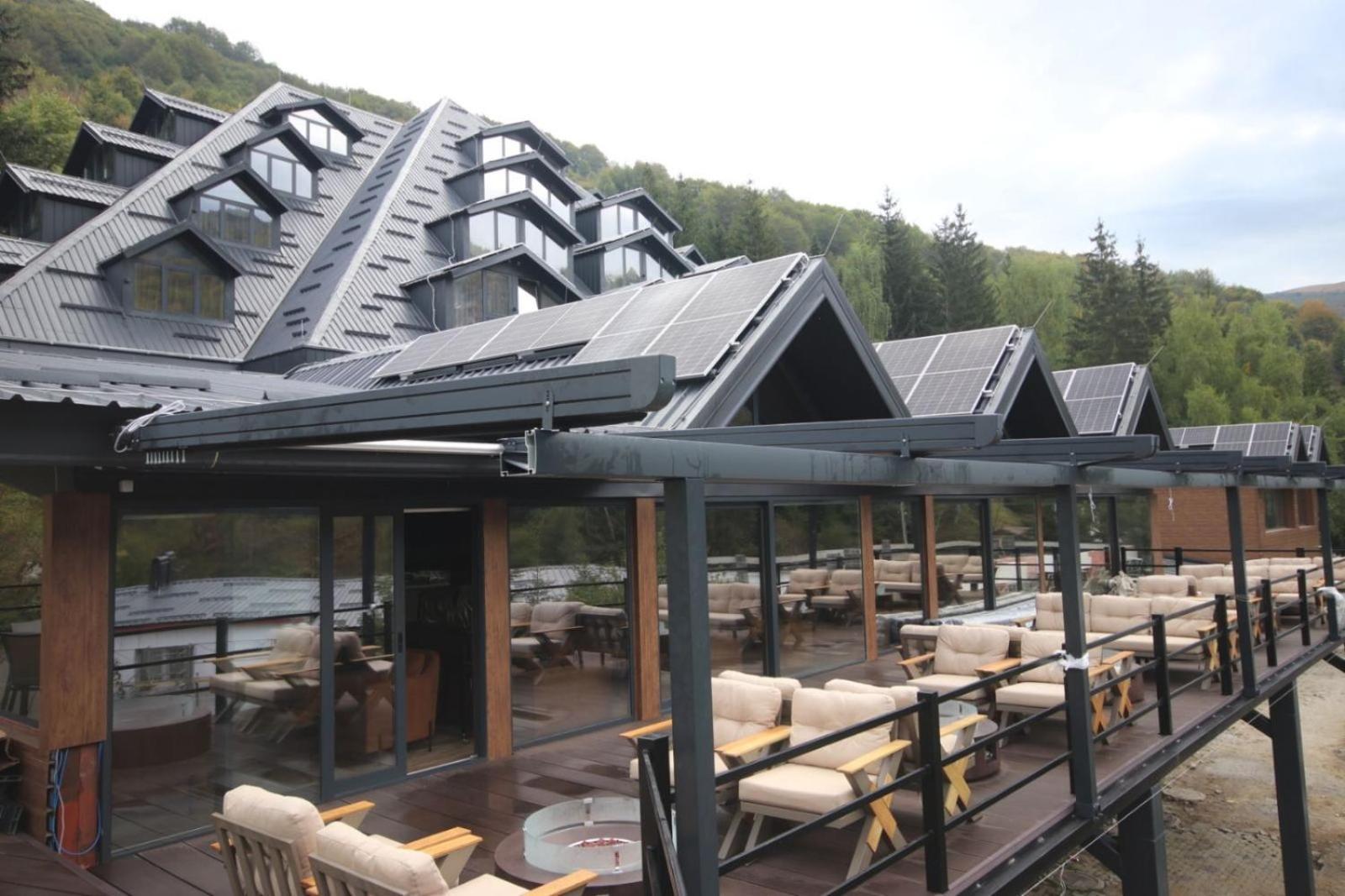 Grand Chamois Hotel & Spa Mavrovo Exterior photo